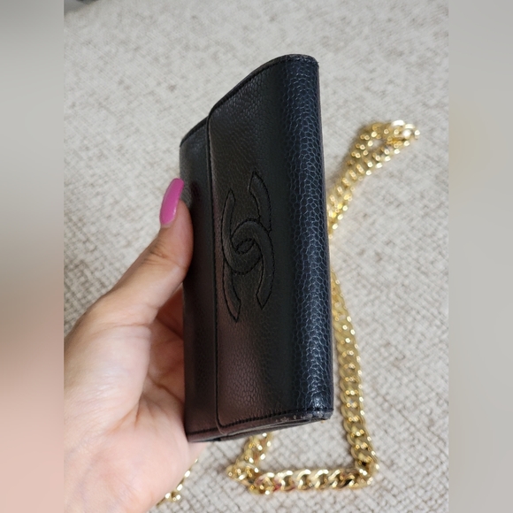 Chanel Black Caviar Leather Wallet on Chain - Picture 4 of 16